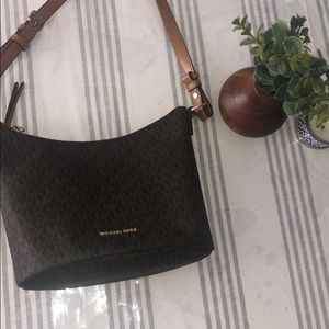 Michael Kors crossbody